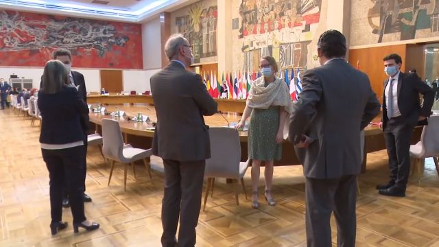 Šef Delegacije EU i ambasadori država EU sa premijerkom Srbije i ministarkom za evropske integracije