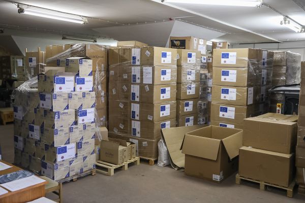 Over a Million Masks and 700000 Pairs of Protective Gloves Delivered to Serbia
